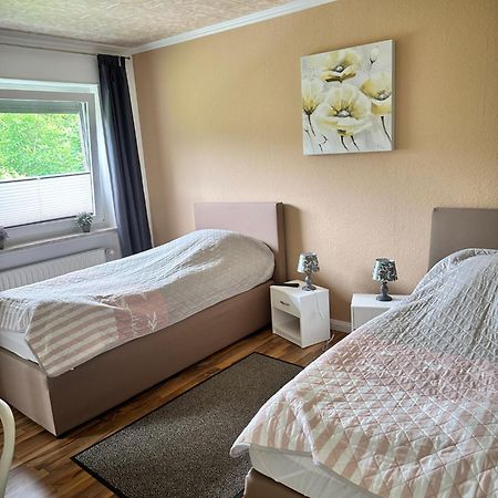 Ferienhaus nähe Bad-Gandersheim mit 5 Schlafzimmer Winzenburg Exterior foto